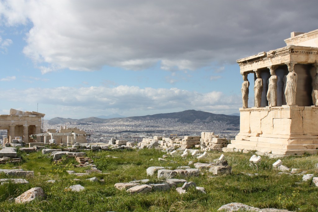 Travelling in Greece: Why it’s time to go back