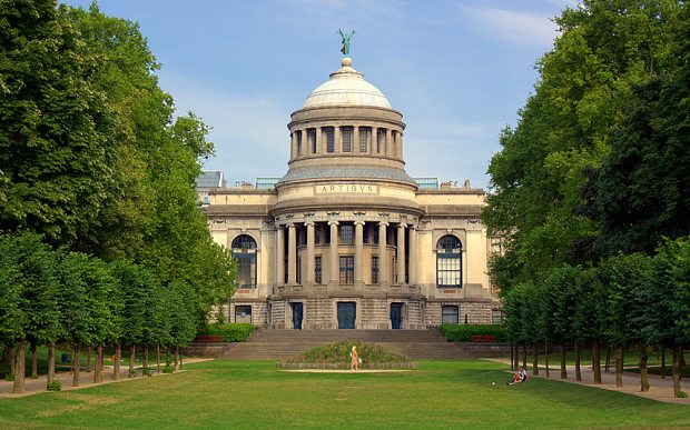 The Cinquantenaire Museum: A Hidden Gem in Brussels